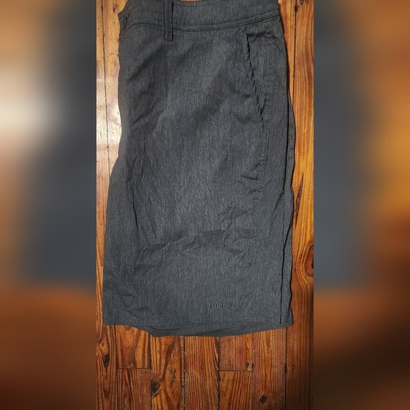 Patagonia Wavefarer Walk Shorts Men 38x9 Grey DWR UPF50 Hybrid Hiking Fishing - Picture 3 of 8